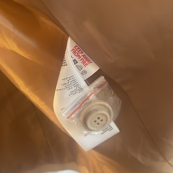 Urban Outfitters Blazer - Picture 4 of 4